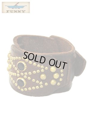 画像1: 【 FUNNY（ファニー） 】 VINTAGE STUDS LEATHER CUFF [ INDIAN ]