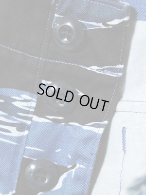 画像8: 【 BUZZ RICKSON'S（バズリクソンズ） 】 BLUE TIGER CAMO CARGO SHORTS [ BATTLE DRESS UNIFORM ] 再入荷！