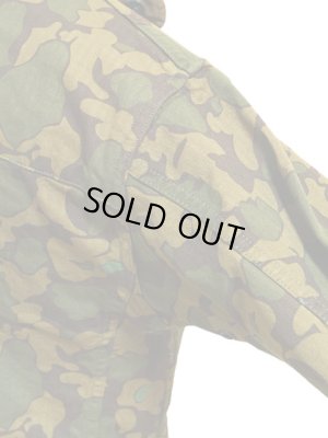 画像8: 【 SUGAR CANE×Mister Freedom（シュガーケン×ミスターフリーダム） 】 【 7.8oz. 】HBT EXPERIMENTAL CAMO EVAC JACKET [ SAIGON COWBOY ]