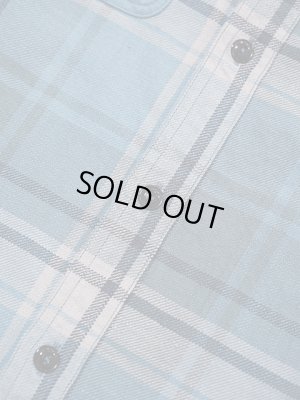 画像10: 【 Pherrow's（フェローズ） 】　ライトフランネルワークシャツ　[ Light Flannel Work Shirts ] [ BLUE ]