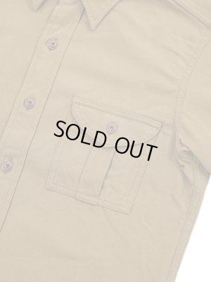 画像4: 【 UES（ウエス） 】　強撚ツイルサファリシャツ　[ KHAKI GOLD ]