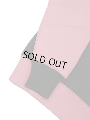 画像4: 【 JELADO（ジェラード） 】 フリーダムスリーブスウェット [ Champs 2 Ton ] [ Smoke Black x Flamingo Pink ]