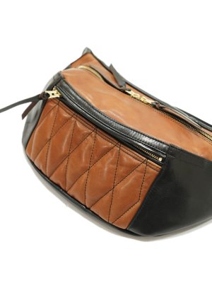 画像15: 【 Y'2 LEATHER（ワイツーレザー） 】　ホースハイドウエストバッグ　HORSE HIDE WAIST BAG [ 馬革 ]