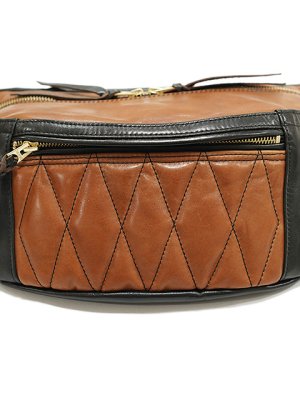 画像16: 【 Y'2 LEATHER（ワイツーレザー） 】　ホースハイドウエストバッグ　HORSE HIDE WAIST BAG [ 馬革 ]