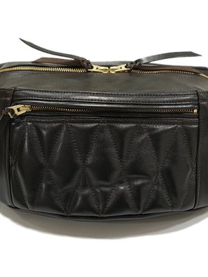 画像3: 【 Y'2 LEATHER（ワイツーレザー） 】　ステアハイドウエストバッグ　STEER HIDE WAIST BAG [ ANILINE STEER BLACK (茶芯) ] [ 牛革 ]