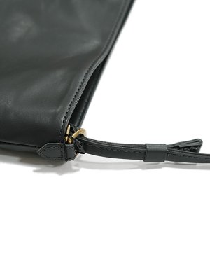 画像3: 【 Y'2 LEATHER（ワイツーレザー） 】　ホースハイドサコッシュ [ Natural Scar Horse ] [ 馬革 ] [ GRAY ] 【 メール便可 】