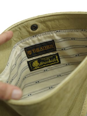 画像4: 【 Y'2 LEATHER（ワイツーレザー） 】　ホースハイドサコッシュ [ Natural Scar Horse Roughout ] [ 馬革 ] [ KHAKI ] 【 メール便可 】