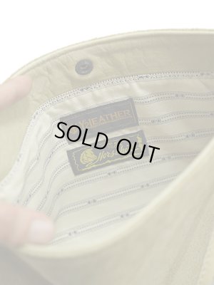 画像4: 【 Y'2 LEATHER（ワイツーレザー） 】　ホースハイドサコッシュ [ Natural Scar Horse Roughout ] [ 馬革 ] [ KHAKI ] 【 メール便可 】