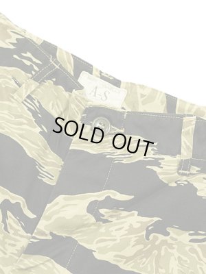 画像3: 【 BUZZ RICKSON'S（バズリクソンズ） 】 GOLD TIGER STRIPE TROUSERS [ CARGO SHORTS ] [ BLACK ]