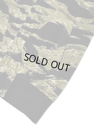 画像4: 【 BUZZ RICKSON'S（バズリクソンズ） 】 FULL ZIP HOODED SWEAT PARKA [ TIGER CAMOUFLAGE ]