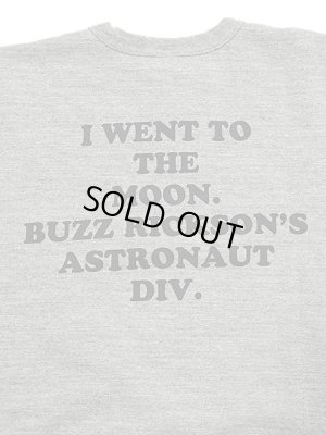 画像6: 【 BUZZ RICKSON'S×PEANUTS（バズリクソンズ×ピーナッツ） 】 スヌーピーセットインクルースウェット SNOOPY SET-IN CREW SWEAT [ I'M ON THE MOON! ]