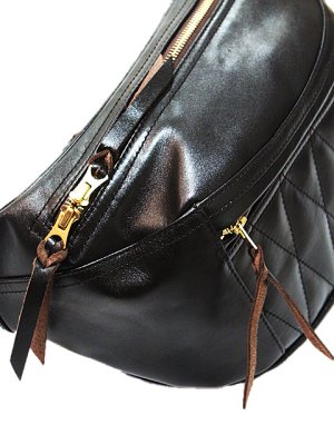 画像2: 【 Y'2 LEATHER（ワイツーレザー） 】　ホースハイドウエストバッグ　HORSE HIDE WAIST BAG [ 馬革 ]