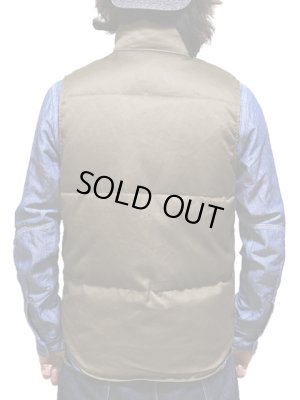 画像2: 【 BUZZ RICKSON'S × William Gibson（バズリクソンズ×ウィリアムギブソン） 】 WG-1 DOWN VEST  [ OLIVE ]