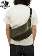 【 INCEPTION（インセプション） 】　バナナバッグ [ BANANA BAG ] [ HORWEEN CHROMEXCEL LEATHER ] [ Olive ]