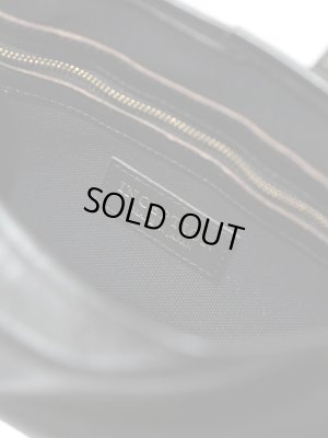 画像12: 【 INCEPTION（インセプション） 】　ホースハイドメールバッグ M　[ 馬革 茶芯 ] [ BLACK ]