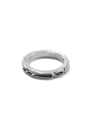 画像3: 【 Jennifer Curtis（ジェニファーカーティス） 】ナバホシルバーリング [ NAVAJO JEWELRY ] [ 15号 ] 【 メール便可 】