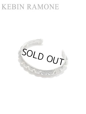 画像1: 【 Indian Jewelry（インディアン ジュエリー） 】 ナバホシルバーバングル [ Kevin Ramone ( ケヴィンラモーン )]