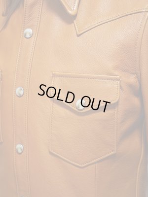 画像7: 【 Y'2 LEATHER（ワイツーレザー） 】  ステアオイルウエスタンシャツ [ 牛革 ] [ Steer Oil Leather ] [ CAMEL ]