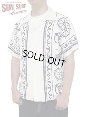 画像1: 【 SUN SURF（サンサーフ） 】　半袖アロハシャツ　S/S HAWAIIAN SHIRT　[ ALL ABOARD ]　[ OFF WHITE ]