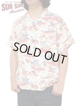 【 SUN SURF（サンサーフ） 】　半袖アロハシャツ　S/S HAWAIIAN SHIRT　[ HAWAIIAN HULA ]　[ OFF WHITE ]