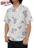 【 SUN SURF（サンサーフ） 】　半袖アロハシャツ　S/S HAWAIIAN SHIRT　[ AGE OF DISCOVERY ]　[ OFF WHITE ]
