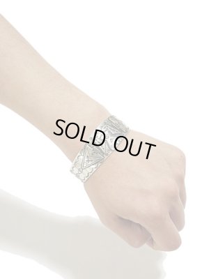 画像6: 【 Vintage Indian Jewelry（ヴィンテージ インディアン ジュエリー） 】 ナバホシルバーバングル [ 1940's ]