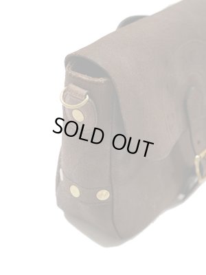 画像4: 【 vasco（ヴァスコ） 】　レザーポストマンショルダーバッグ [ Rough Out ] [ SMALL ] [ BROWN ]