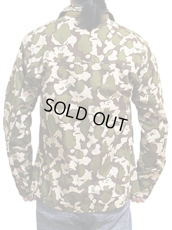 画像2: 【 SUGAR CANE×Mister Freedom（シュガーケン×ミスターフリーダム） 】 【 7.8oz. 】HBT EXPERIMENTAL CAMO EVAC JACKET [ SAIGON COWBOY ]