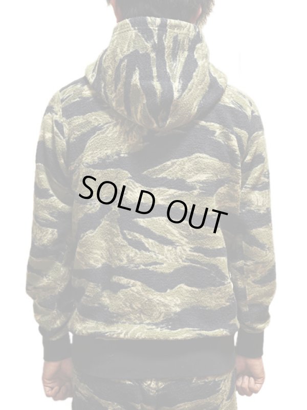 画像2: 【 BUZZ RICKSON'S（バズリクソンズ） 】 FULL ZIP HOODED SWEAT PARKA [ TIGER CAMOUFLAGE ]