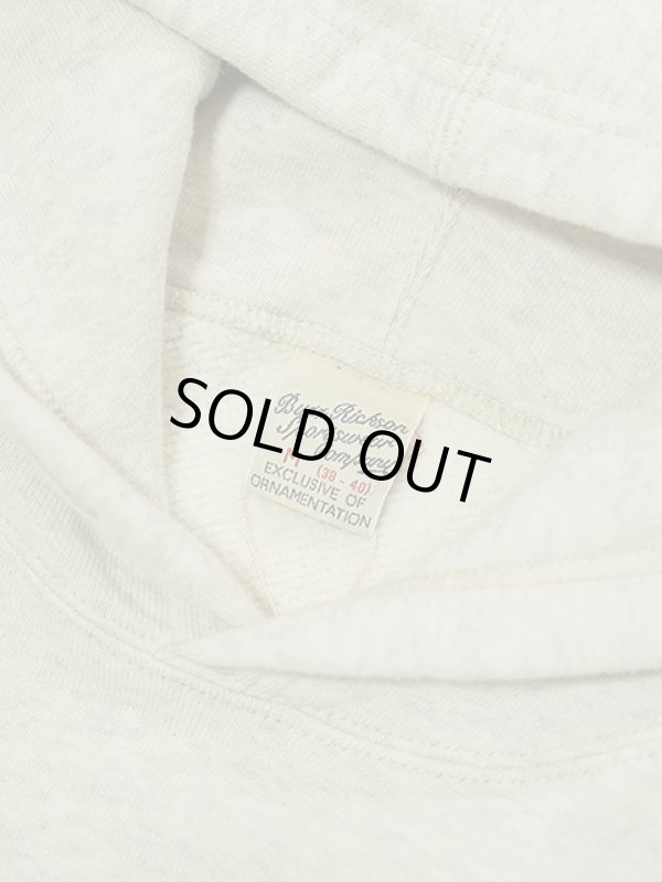 画像8: 【 BUZZ RICKSON'S（バズリクソンズ） 】 プルオーバースウェットパーカ HOODED PULL OVER SWEAT PARKA [ VMF-225 ] [ OATMEAL ]