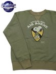 画像1: 【 BUZZ RICKSON'S × PEANUTS（バズリクソンズ × ピーナッツ） 】 スヌーピーセットインクルースウェット SNOOPY SET-IN CREW SWEAT [ AIR BORNE ] [ OLIVE ]