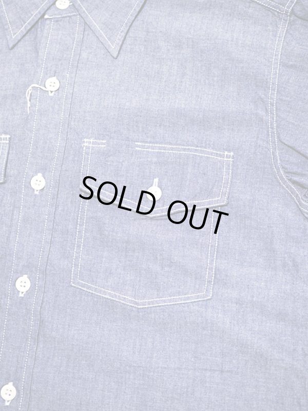 画像4: 【 HEAD LIGHT（ヘッドライト） 】　チェーン刺繡入りシャンブレーワークシャツ　[ 5oz. Shambray Work Shirt ]
