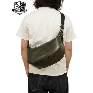 画像: 【 INCEPTION（インセプション） 】　バナナバッグ [ BANANA BAG ] [ HORWEEN CHROMEXCEL LEATHER ] [ Olive ]