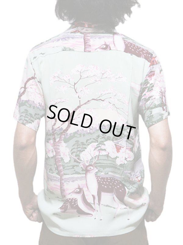 画像2: 【 SUN SURF SPECIAL EDITION（サンサーフスペシャルエディション） 】　半袖アロハシャツ　[ THE PAGODA IN FULL BLOOM ]　【 Musa-Shiya The Shirtmaker 】