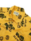 画像3: 【 SUN SURF（サンサーフ） 】　コットンヘリンボーンアロハシャツ　S/S HAWAIIAN SHIRT [ ARMY VEHICLE ] [ KHAKI ]