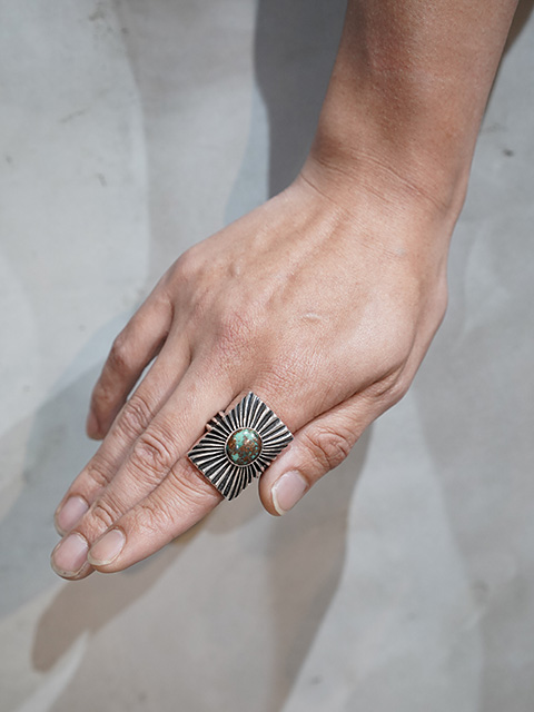 画像5: 【 Aaron Anderson（アーロンアンダーソン） 】 ターコイズサンバーストリング [ Turquois Sunburst Ring ] [ Royston Turquois ( ロイストンターコイズ ) ] [ 23号 ] 【 メール便可 】