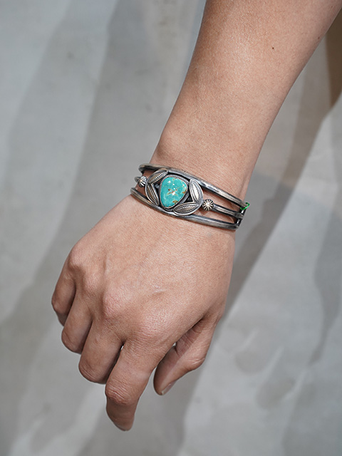 画像2: 【 Henry Morgan （ヘンリーモーガン） 】 ターコイズバングル [ Turquoise Bangle ] 