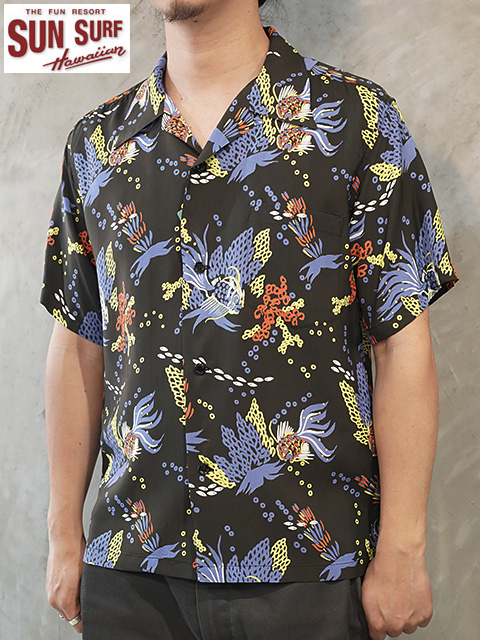画像1: 【 SUN SURF（サンサーフ） 】　半袖アロハシャツ　S/S HAWAIIAN SHIRT　[ TROPICAL FISH ]　[ BLACK ]